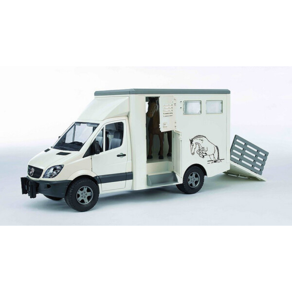 BRUDER - SPRINTER TRANSPORTOR DE ANIMALE MERCEDES BENZ CU UN CAL - BR02533