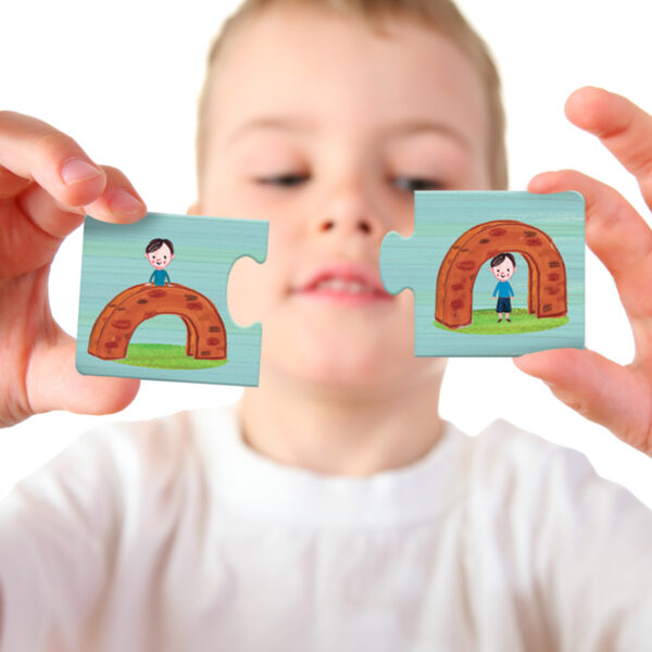 JOCUL LUCRURILOR OPUSE - HE20805