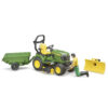BRUDER - TRACTOR CU REMORCA JOHN DEERE SI GRADINAR - BR62104