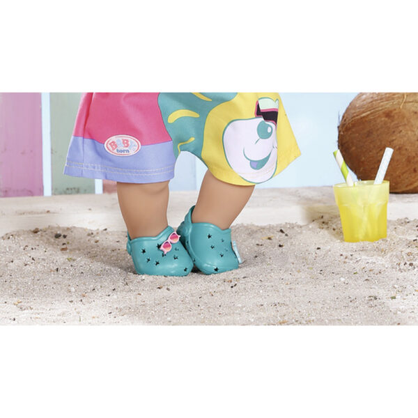 Bb_831809B_sticker_derivative_72_DPI_RGB BABY born - Papucei cu insigne 43 cm diverse modele - ZF831809