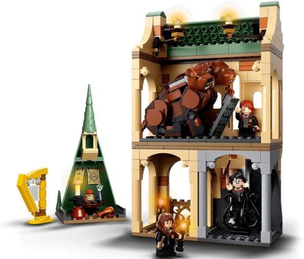 Lego Harry Potter 76387 - Castelul Hogwarts, Intalnirea cu Fluffy