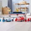10947_alt13 Lego Duplo 10947 - Masini de curse