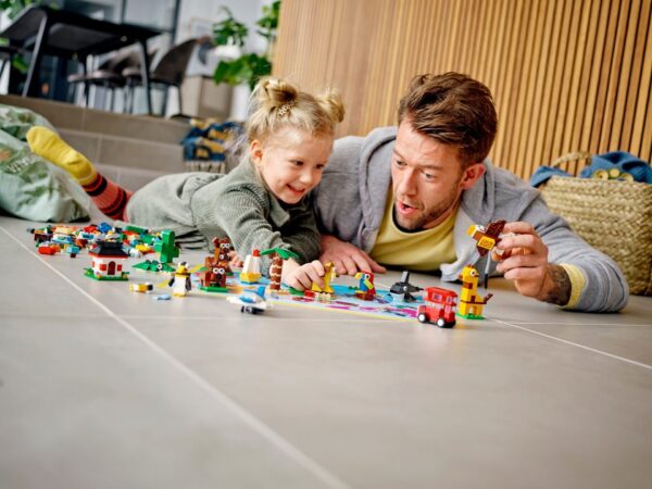 Lego Creator 11015 - In jurul lumii