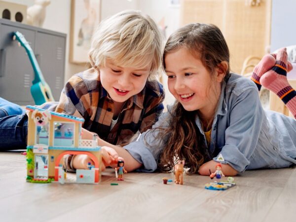 Lego Friends 41446 – Clinica veterinara din Heartlake