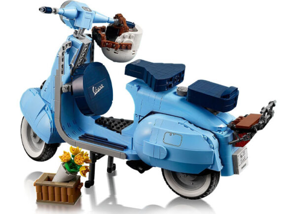 10298-lego-creator-expert-4 LEGO Creator Expert - Vespa 125 10298, 1106 piese