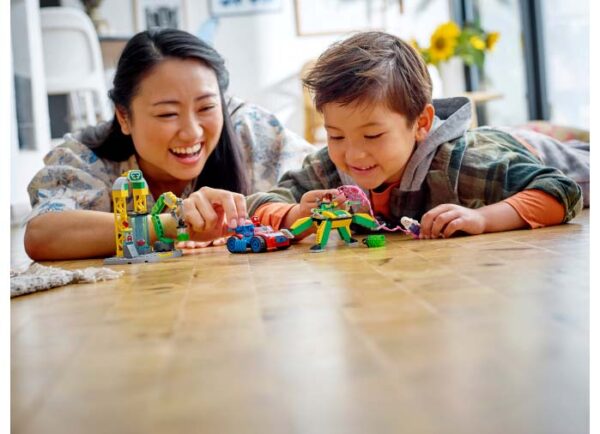 10783-lego-duplo-4 LEGO Marvel Super Heroes - Spider-Man în Laboratorul lui Dock Ock 10783, 131 piese