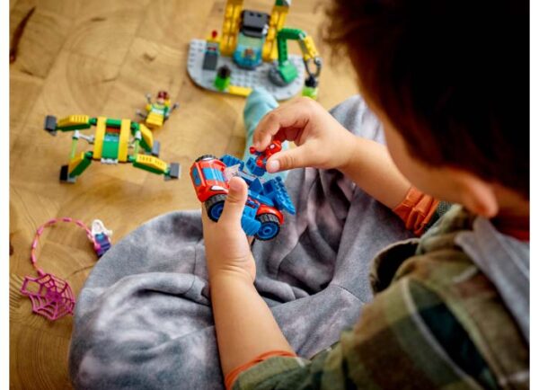 10783-lego-duplo-5 LEGO Marvel Super Heroes - Spider-Man în Laboratorul lui Dock Ock 10783, 131 piese
