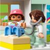 LEGO DUPLO - Vizita la doctor 10968, 34 piese