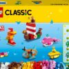11018-lego-classic-2 LEGO Classic - Distractie Creativa in Ocean 11018, 333 piese