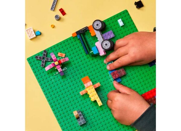 11023-lego-classic-2 LEGO Classic - Placa de Baza Verde 11023, 1 piese