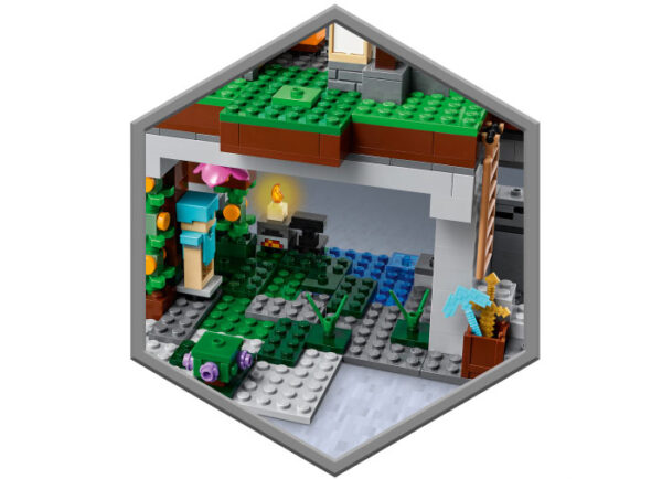 21183-lego-minecraft-4 LEGO Minecraft - Zona de antrenament 21183, 534 piese