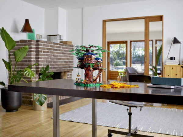 21318_LEGO_IDEAS_2HY19_envr Lego Ideas 21318 - Tree House