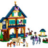 LEGO Friends - Centrul de calarie din padure 41683, 511 piese