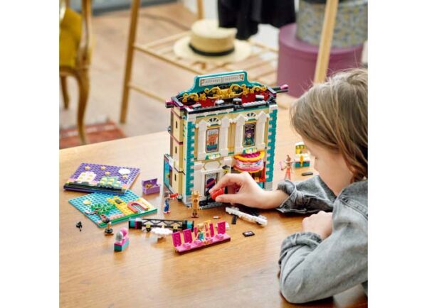 LEGO Friends - Teatrul Andreei 41714, 1154 piese