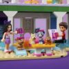 LEGO Friends - Centrul de Ingrijire a Animalelor 41718, 593 piese