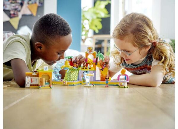 LEGO Friends - Parcul Acvatic 41720, 373 piese