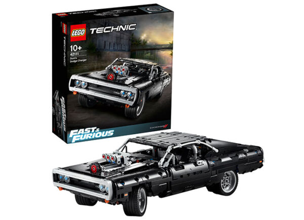 LEGO Technic - Dom's Dodge Charger (42111) 42111, 1077 piese