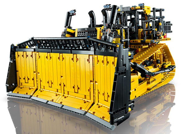 LEGO Technic - Buldozer Cat® D11T 42131, 3854 piese