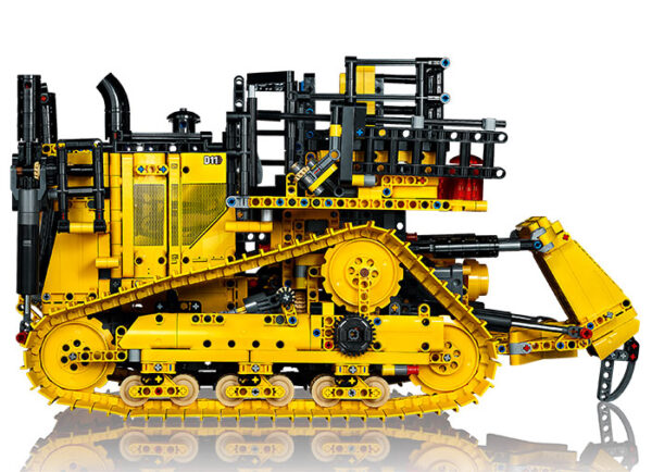 LEGO Technic - Buldozer Cat® D11T 42131, 3854 piese