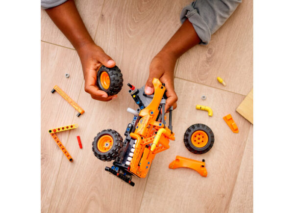 42135-lego-technic-5 LEGO Technic - Monster Jam El Toro Loco 42135, 247 piese