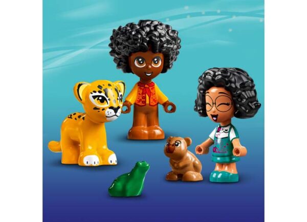 LEGO Disney - Usa magica a lui Antonio 43200, 99 piese