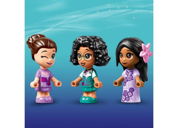 LEGO Disney - Usa magica a Isabelei 43201, 114 piese