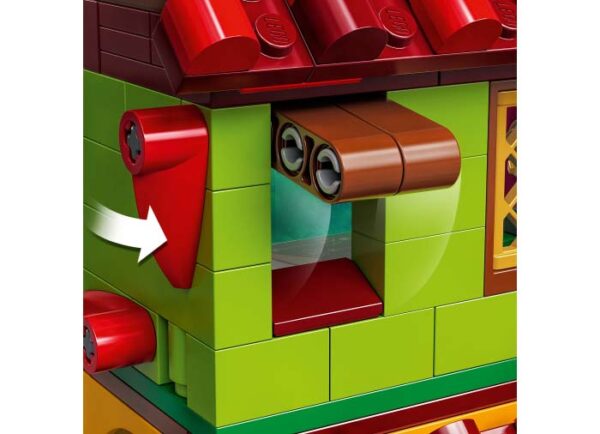LEGO Disney - Casa Madrigal 43202, 587 piese