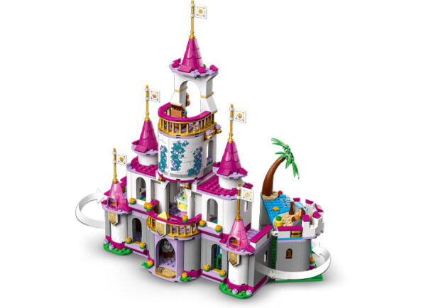 LEGO Disney - Castelul Aventurii Supreme 43205, 698 piese