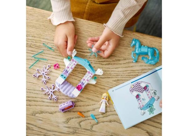 LEGO Disney - Grajdul de Gheata al lui Elsa si Nokk 43209, 53 piese