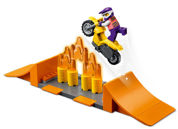 LEGO City - Parcul de cascadorii 60293, 170 piese