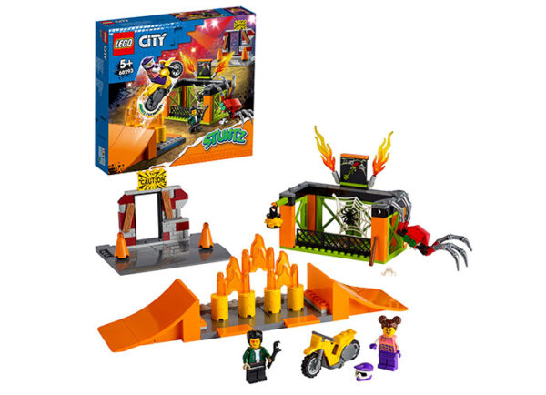 LEGO City - Parcul de cascadorii 60293, 170 piese