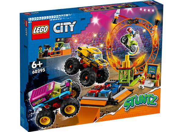 LEGO City - Arena de cascadorii 60295, 668 piese