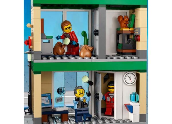 LEGO City - Urmarirea cu politia de la banca 60317, 915 piese