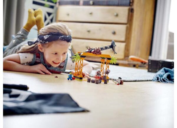 LEGO City - Atacul rechinilor 60342, 122 piese