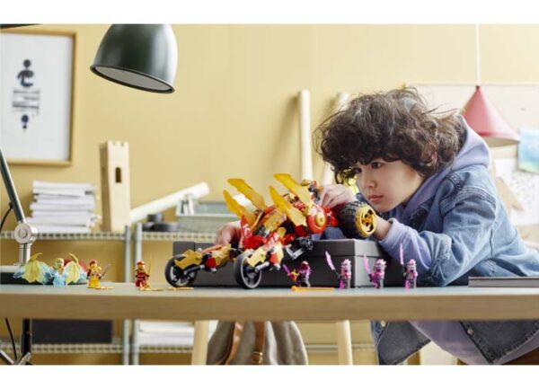 71773-lego-ninjago-5 LEGO Ninjago - Vehiculul Dragon de Aur al lui Kai 71773, 624 piese