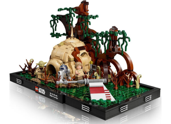 LEGO Star Wars - Diorama Antrenamentul Jedi de pe Dagobah 75330, 1000 piese
