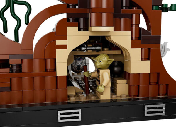 LEGO Star Wars - Diorama Antrenamentul Jedi de pe Dagobah 75330, 1000 piese