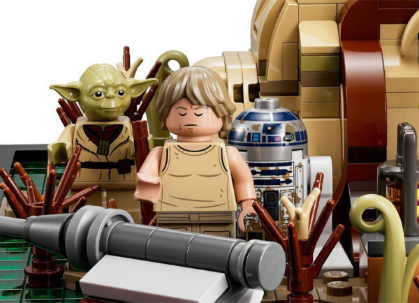 LEGO Star Wars - Diorama Antrenamentul Jedi de pe Dagobah 75330, 1000 piese