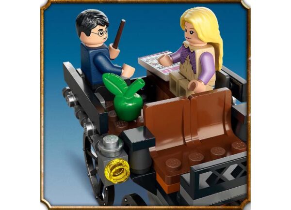 LEGO Harry Potter - Caleasca cu Thestrali 76400, 121 piese