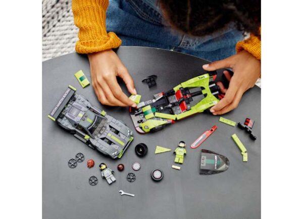 LEGO Speed Champions - Pachet Dublu Aston Martin 76910, 592 piese