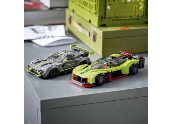 LEGO Speed Champions - Pachet Dublu Aston Martin 76910, 592 piese