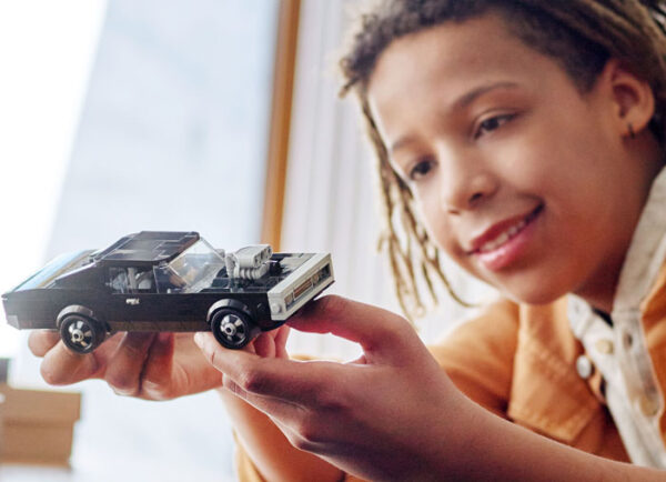 LEGO® Speed Champions - Dodge Charger R/T 1970 Furios si iute 76912, 345 piese