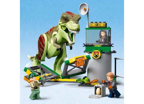 LEGO Jurassic World - Evadarea dinozaurului T.rex 76944, 140 piese