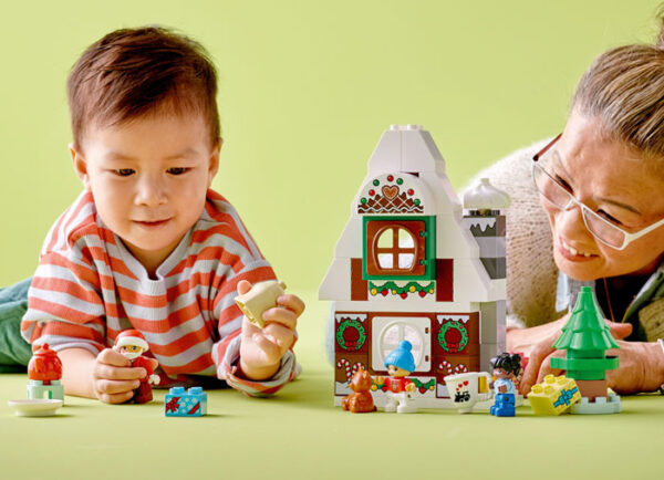 LEGO DUPLO - Casuta din turta dulce a lui Mos Craciun 10976, 50 piese