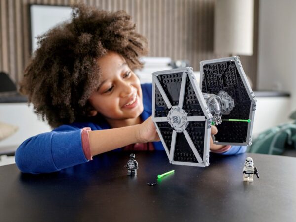 75300_alt4 Lego Star Wars 75300 - Imperial TIE Fighter