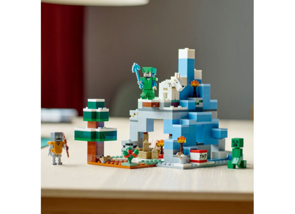 21243-lego-minecraft-5 LEGO Minecraft - Piscurile inghetate 21243, 304 piese