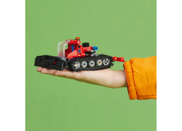 LEGO Technic - Masina de tasat zapada 42148, 178 piese