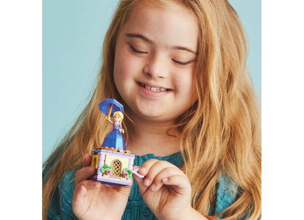 LEGO Disney - Dansul lui Rapunzel 43214, 89 piese