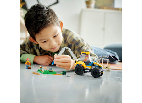 LEGO City - Excavator de constructii 60385, 148 piese