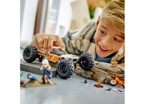 LEGO City - 4x4 Off Roader 60387, 252 piese
